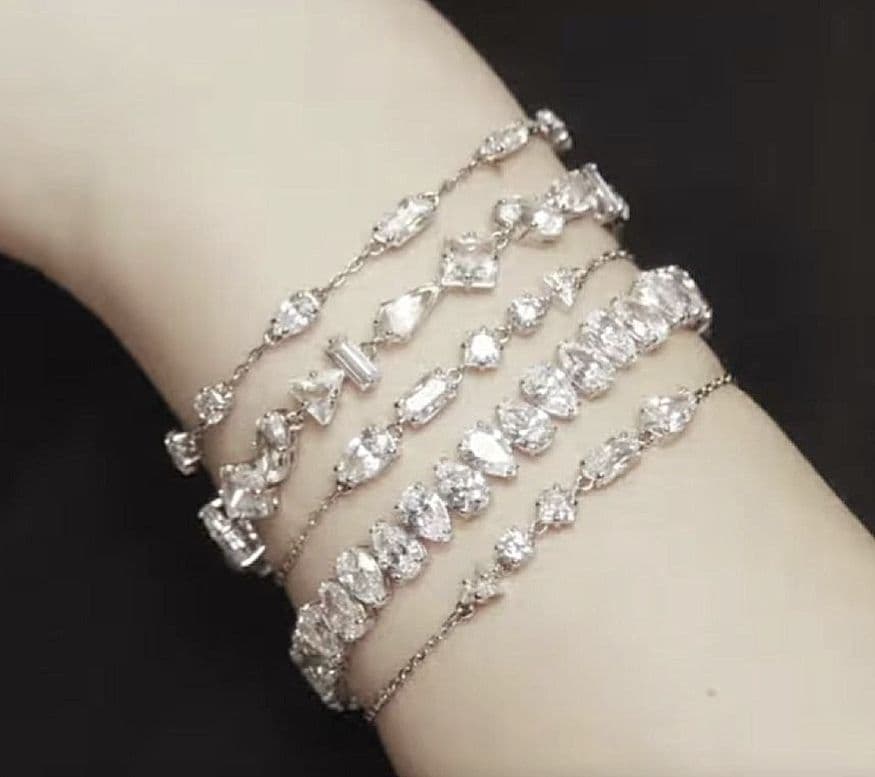 SWAROVSKI　Mesmera ミックスカット　ブレスレット
