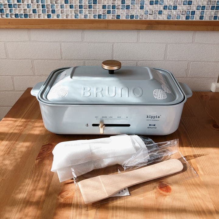 新品未使用　BRUNOコンパクトホットプレート・セラミックコート鍋セット