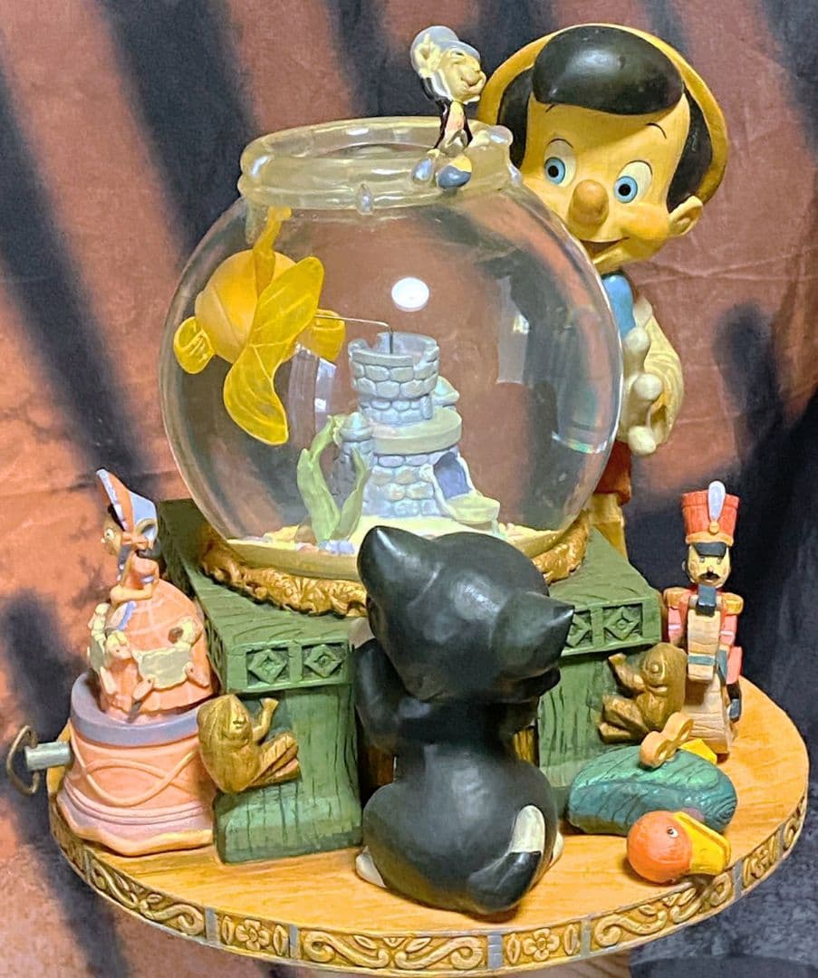 Disney【ピノキオ】スノーグローブ オルゴール付