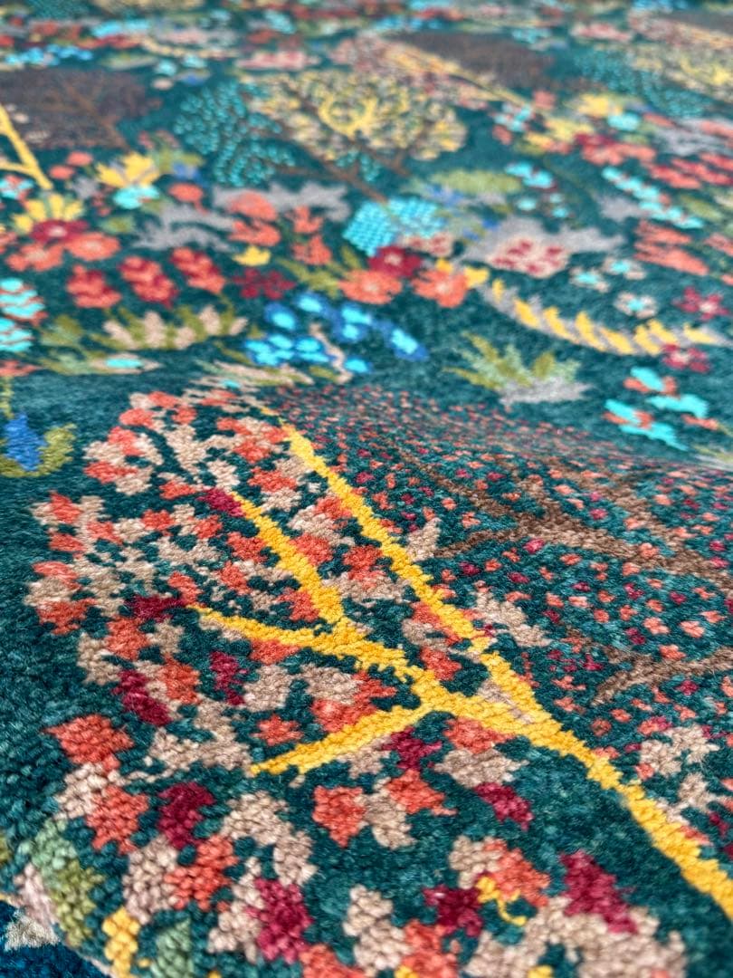 ペルシャ 手織り絨毯 ( Tree Of Life )