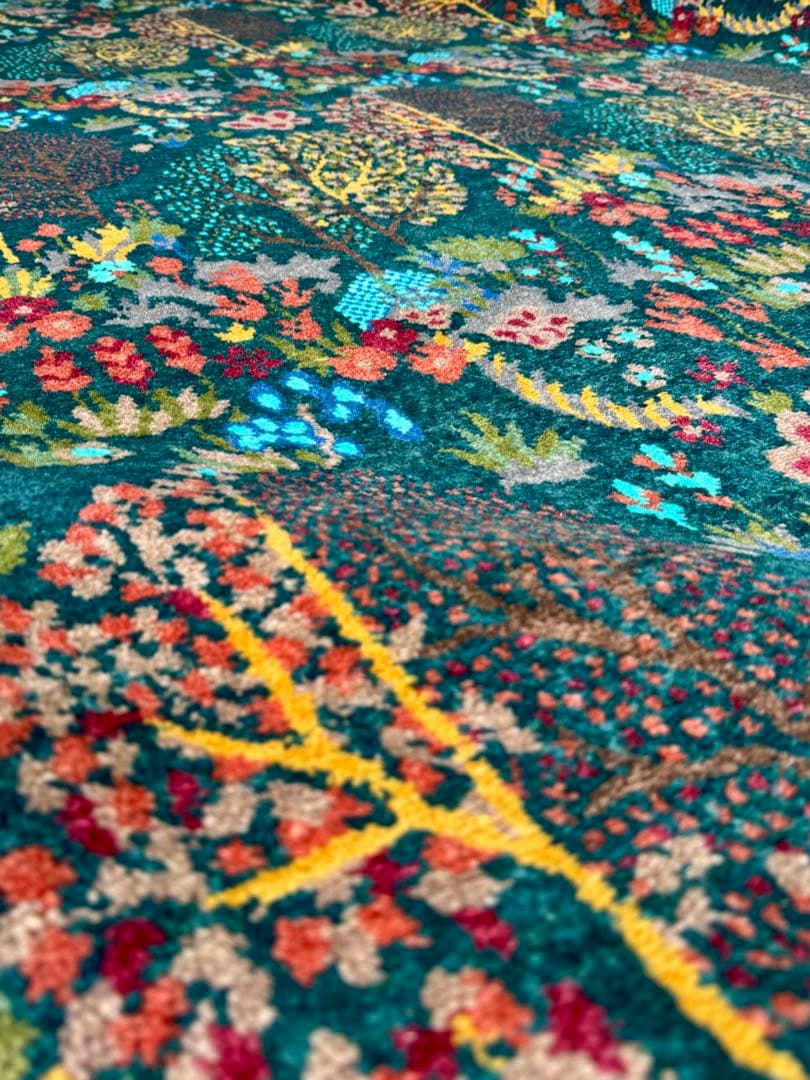 ペルシャ 手織り絨毯 ( Tree Of Life )