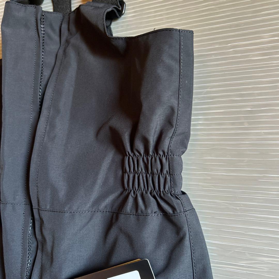 【新品未使用】VOLCOM キッズ ウェア スノボ ボルコム スノーボード