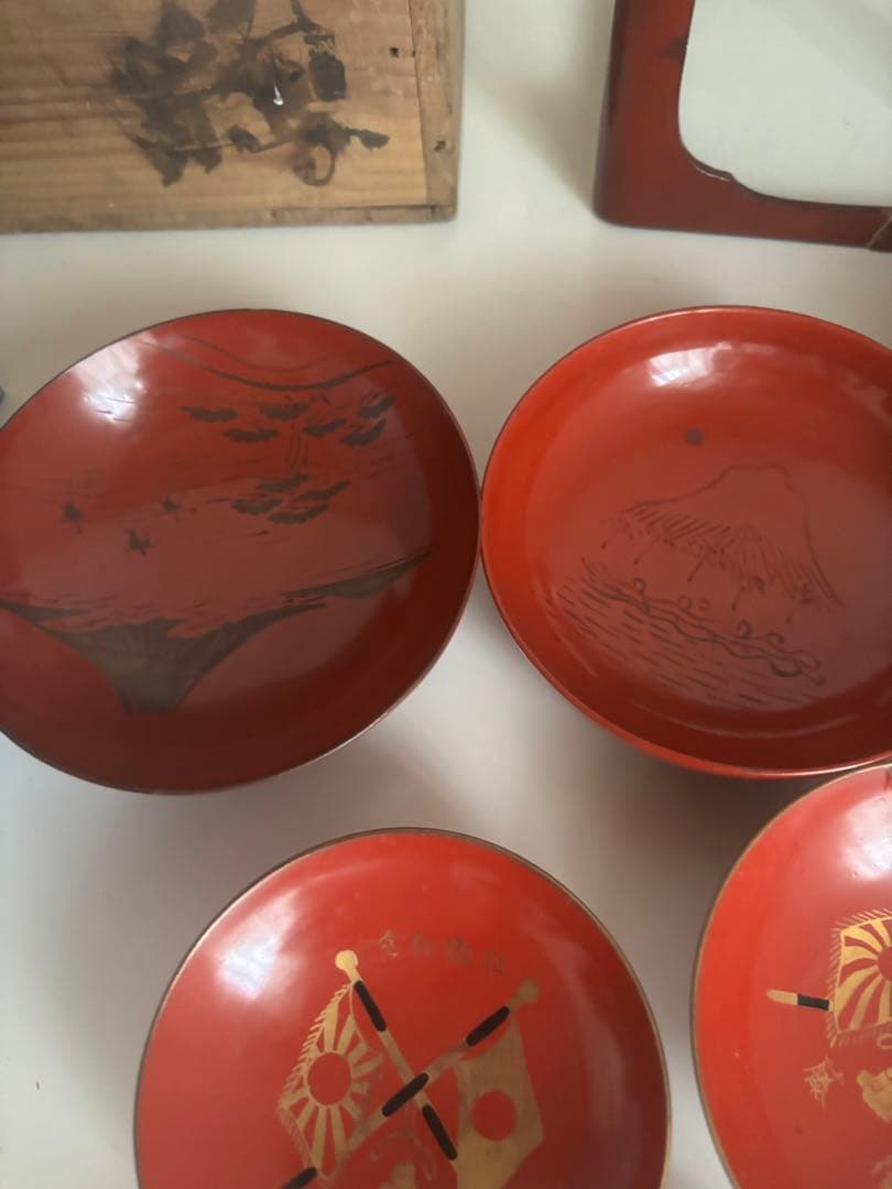 ビンテージ！古道具！推定　明治　征露記念　漆　盃　セット　木箱入り　10個　骨董