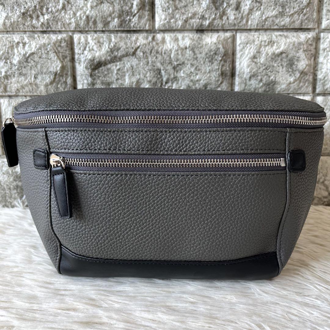 【新品未使用】ジョゼフオム　シンセティックシュリンクレザー　ボディバッグ