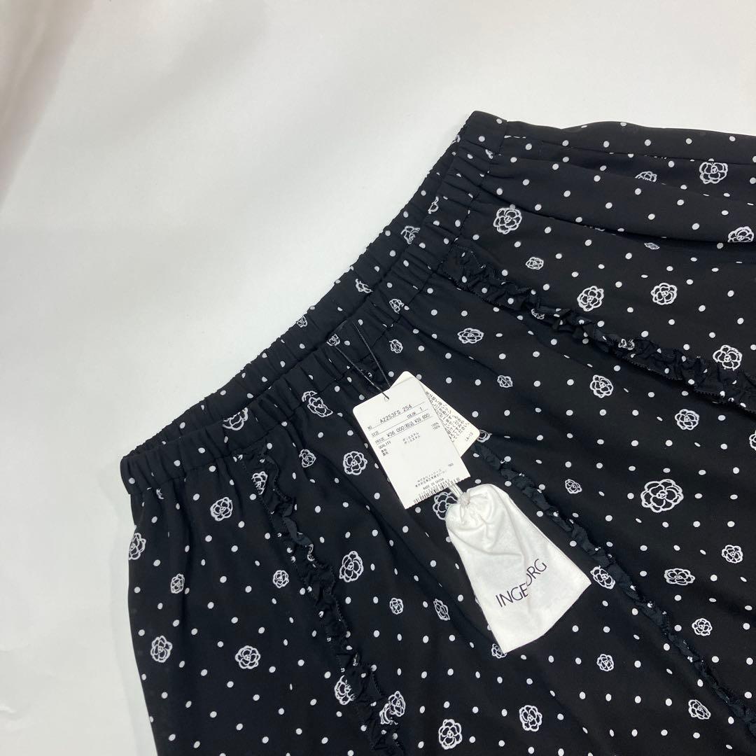 【試着のみ】インゲボルグ 黒 カメリアドットプリント ポリスカート/2025年
