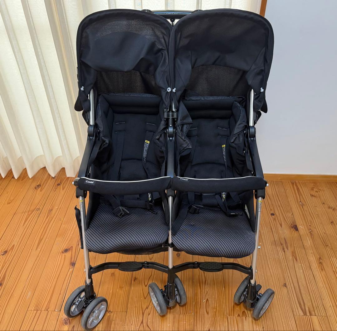 Combi 双子用ベビーカー