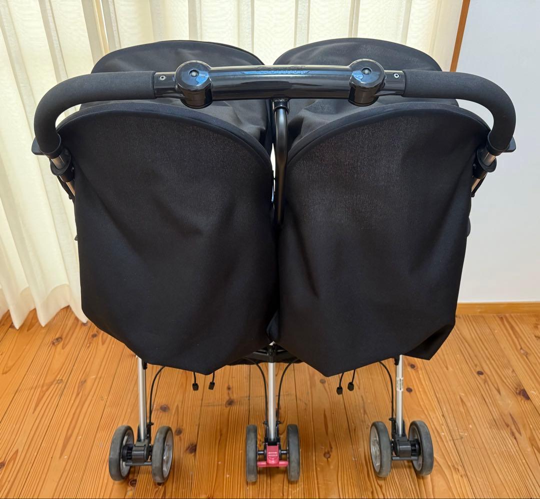 Combi 双子用ベビーカー