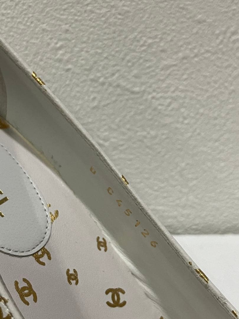 初売りセール！CHANEL シャネル レタリングパンプス 2024ss