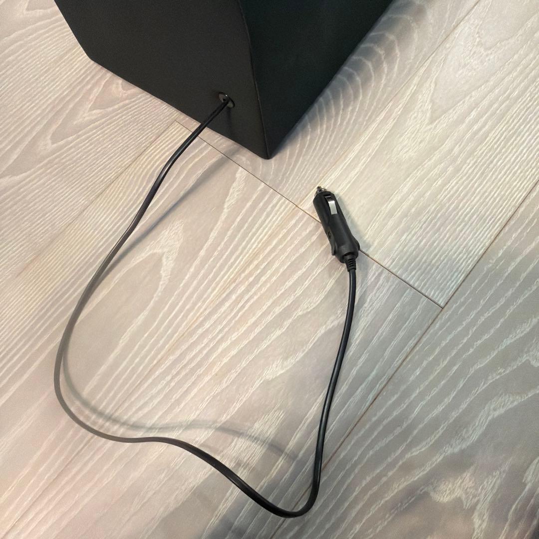 セレナ　コンソールボックス