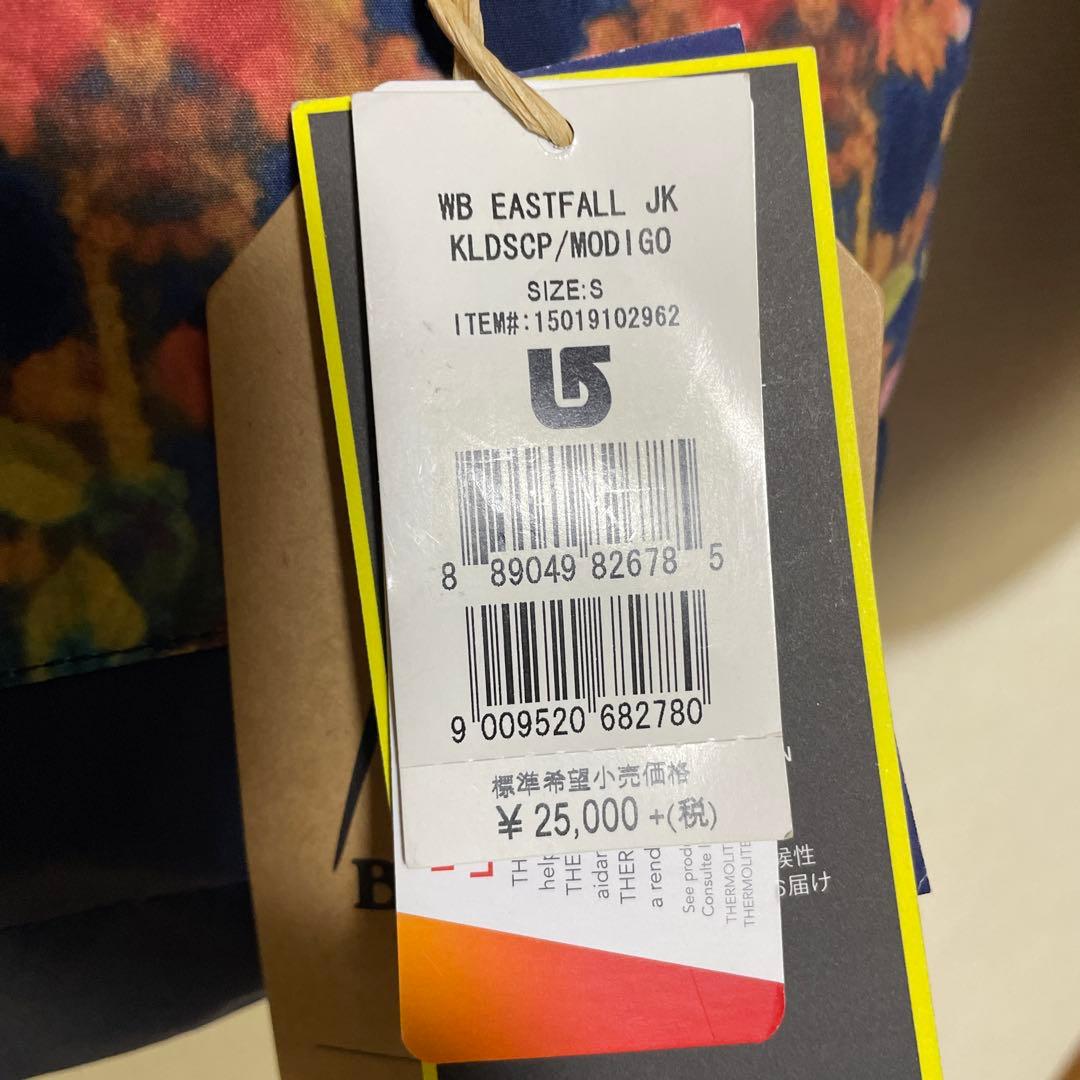 新品未使用　BURTON スノーボードジャケット S 女性用 レディース