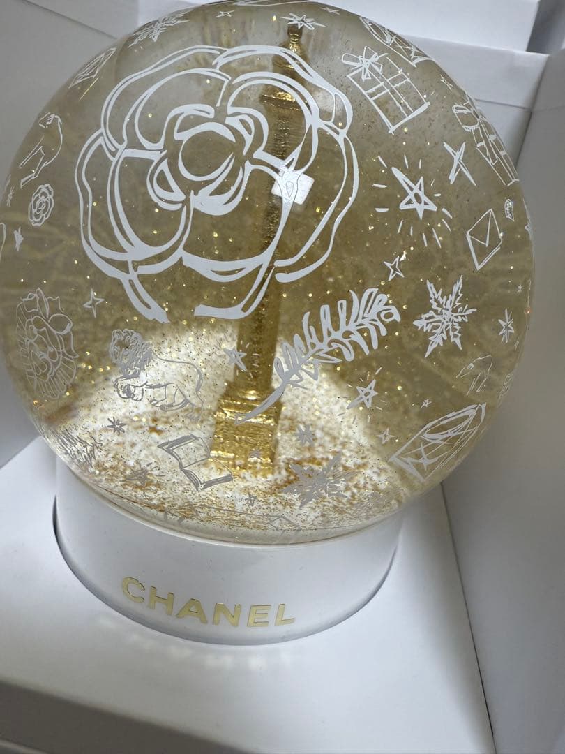 シャネルスノードーム2025年版