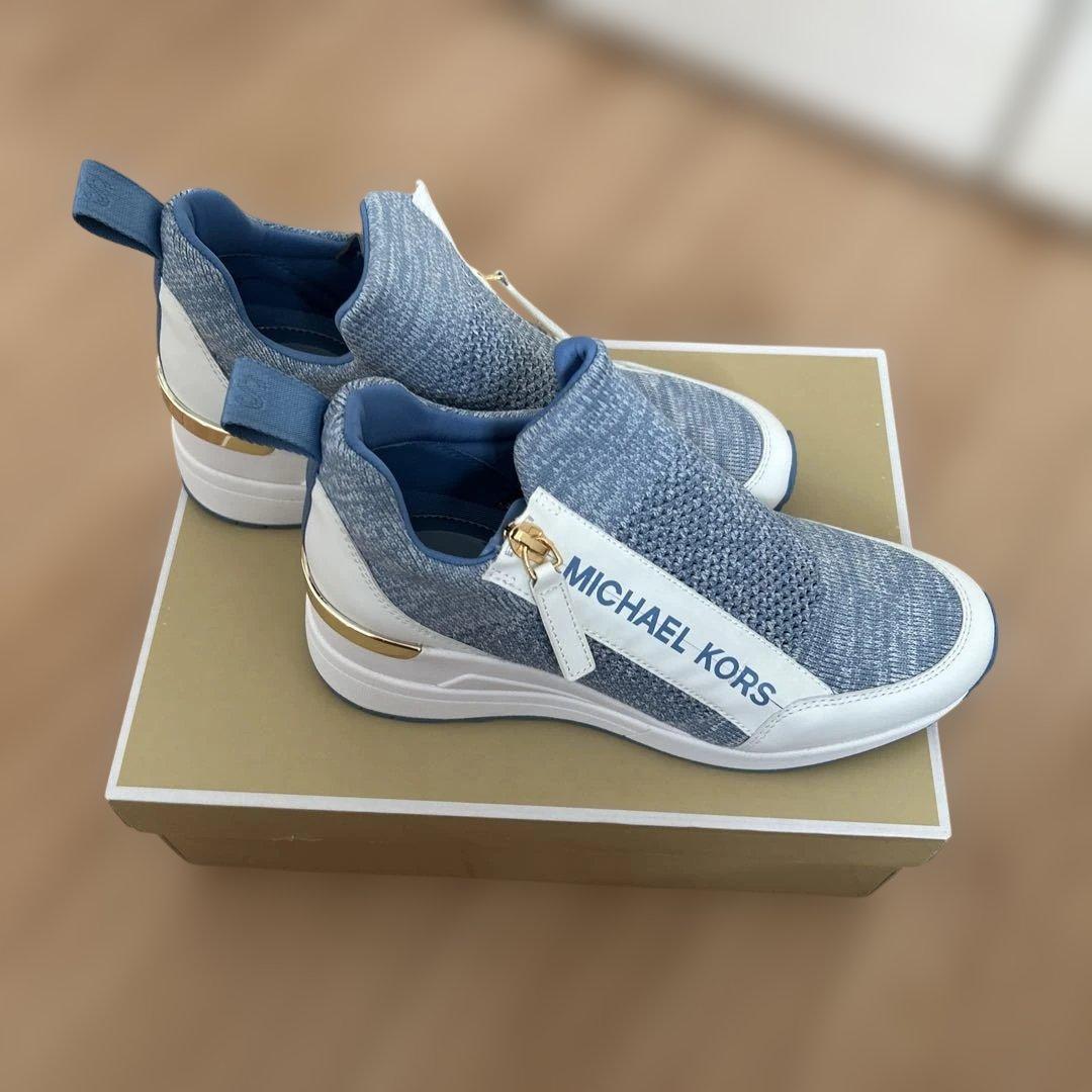 靴　MICHAEL KORS ジッパー付き　新品