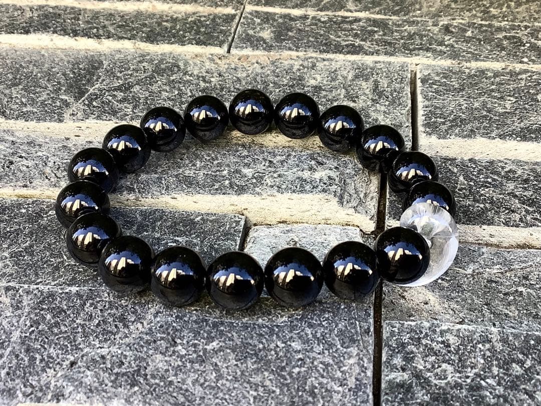 ✳15万円以上‼️最強パワー宿る貴重黒平水晶モリオン勾玉＊ブレスレット絶対おすすめ