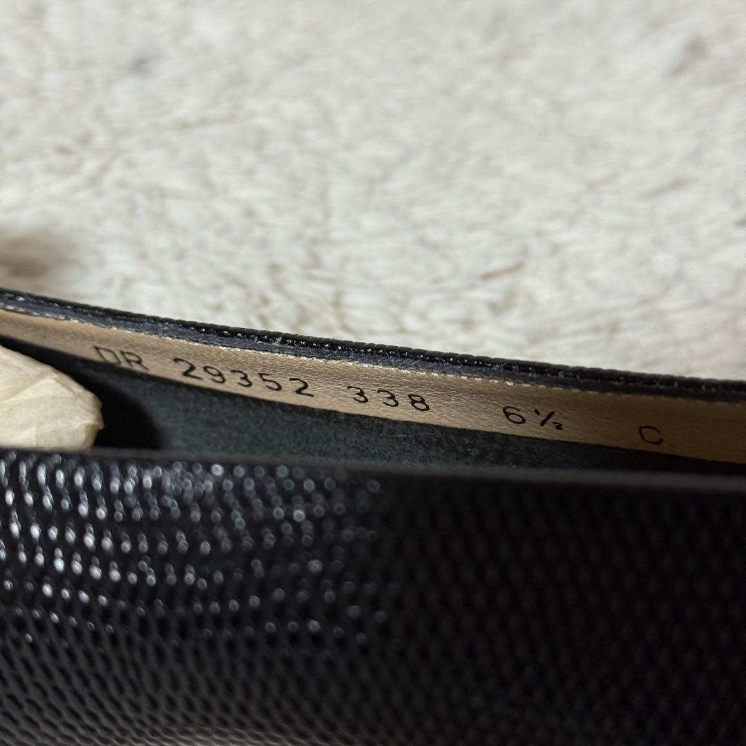 未使用級✨サルヴァトーレ フェラガモ VARA パンプス　ブラック　6 1/2