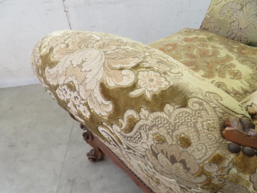 美品■イタリア■ロココ様式■金華山張り■単鋲■1人掛けソファ■ルイⅩⅤ■透かし彫