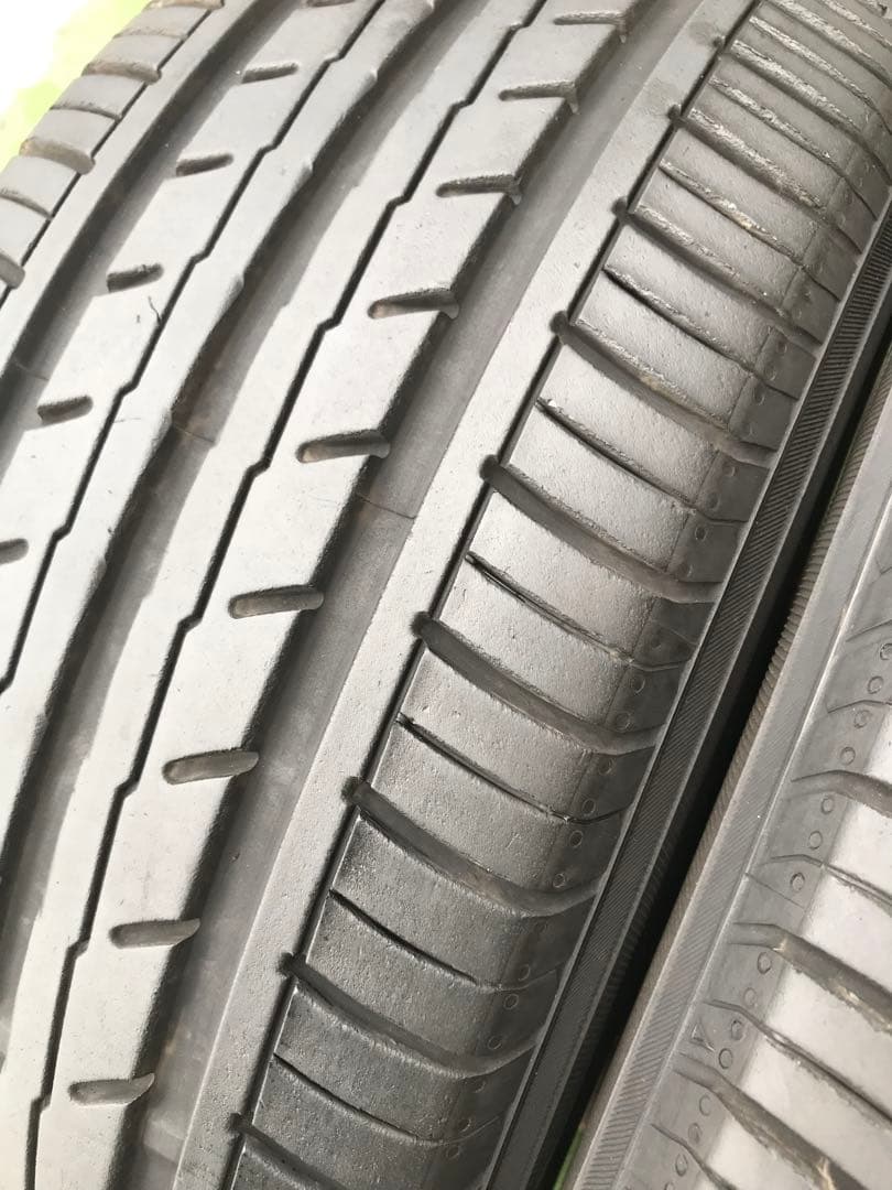 205/55 R16 YOKOHAMA BluEarth ES32、　2024年