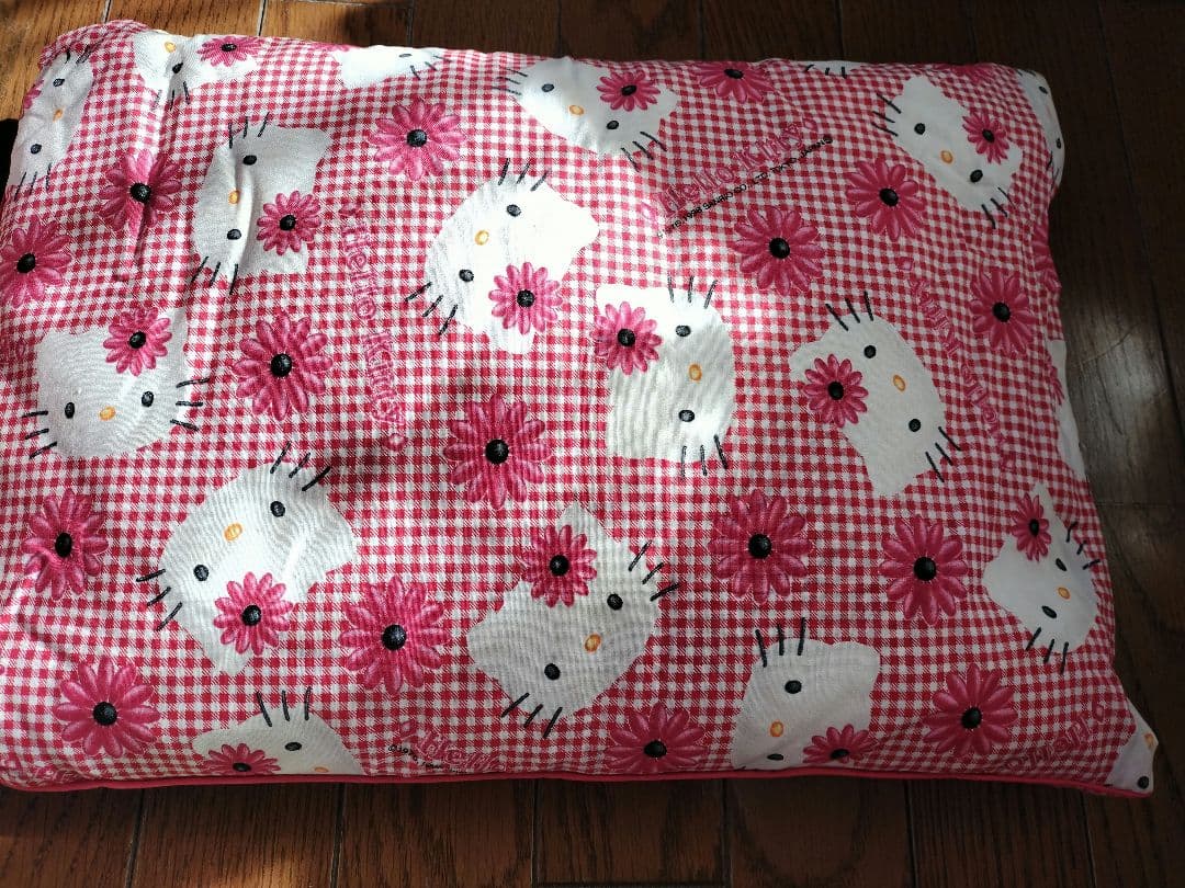 サンリオハローキティ日本製枕＆枕カバー新品未使用レトロ