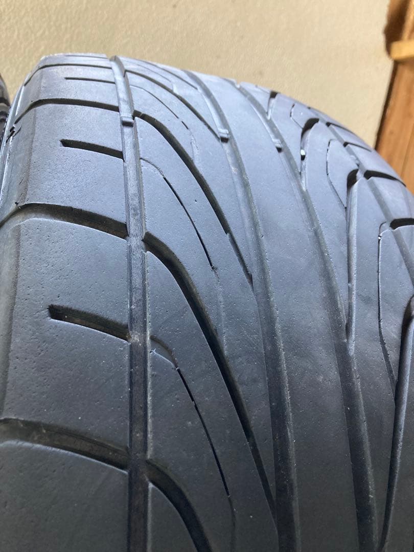 国産ダンロップ。215/50R17インチ　サマータイヤ 4本セット
