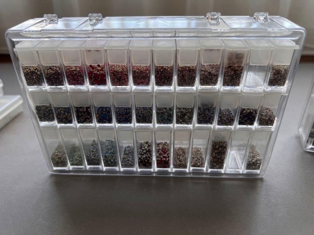 スワロフスキー　クリスタル　チャトン　pp18 pp10 スクエア等 色見本付き