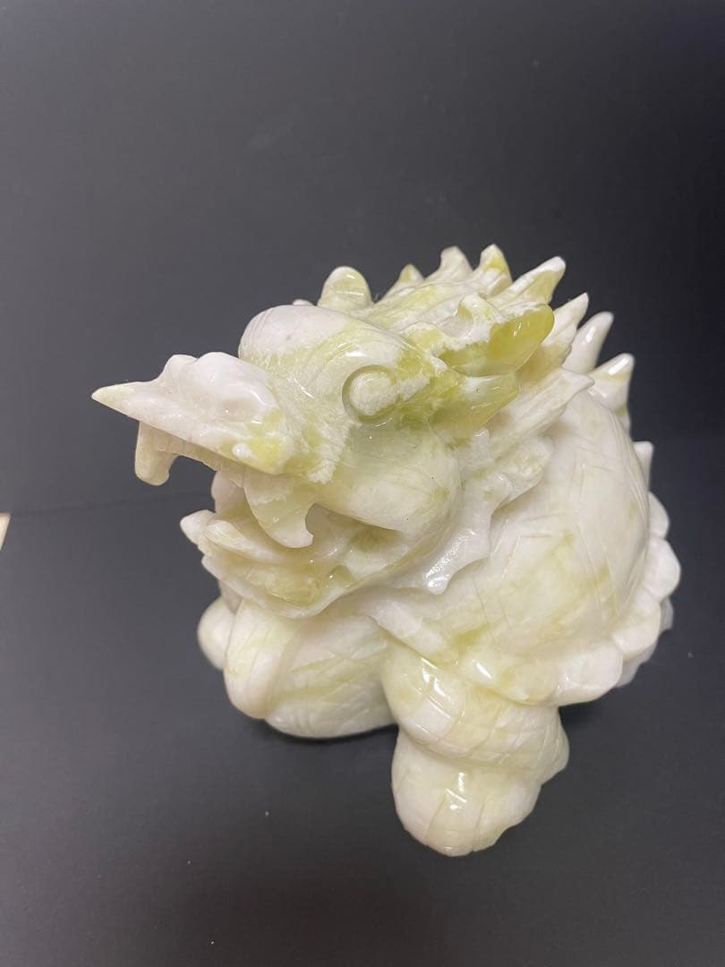 サーペンティン（蛇紋石） 「龍亀（ロングイ）」