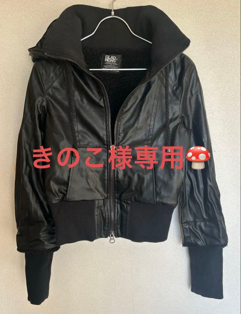 GLAD NEWS フェイクレザージャケット　フード付き