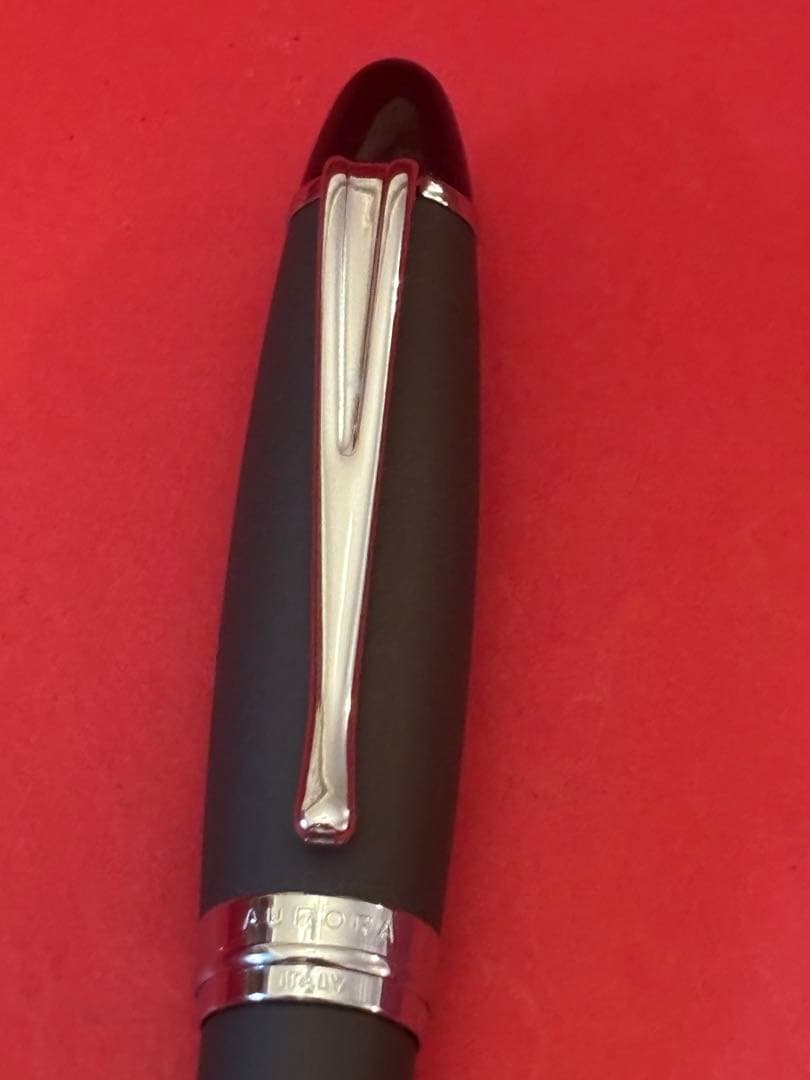 美品 アウロラ イプシロン サテン グリーン 万年筆 ペン先EF