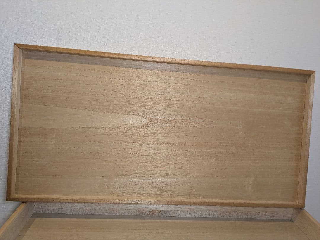 桐箱　桐箪笥　衣装ケース　4段