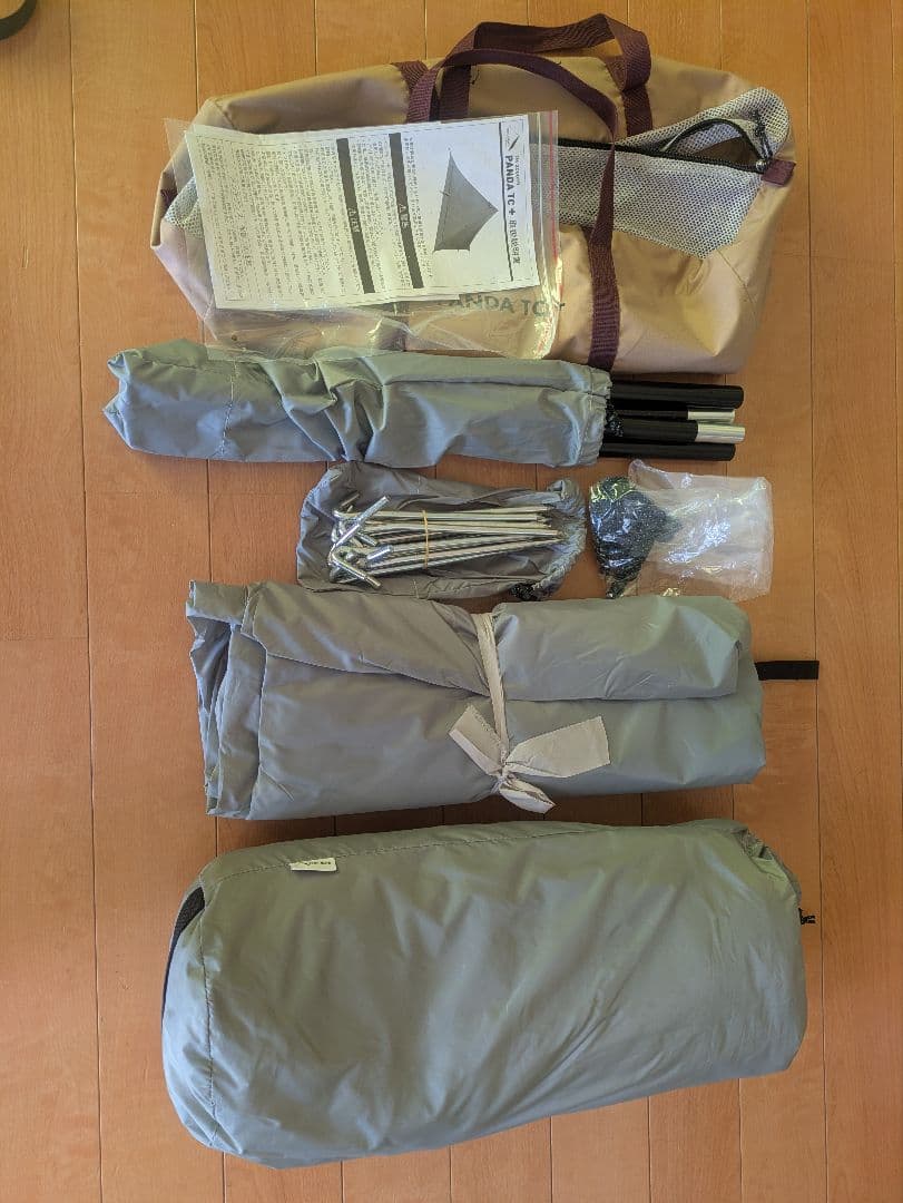 美品　パンダTC+　テントマークデザイン