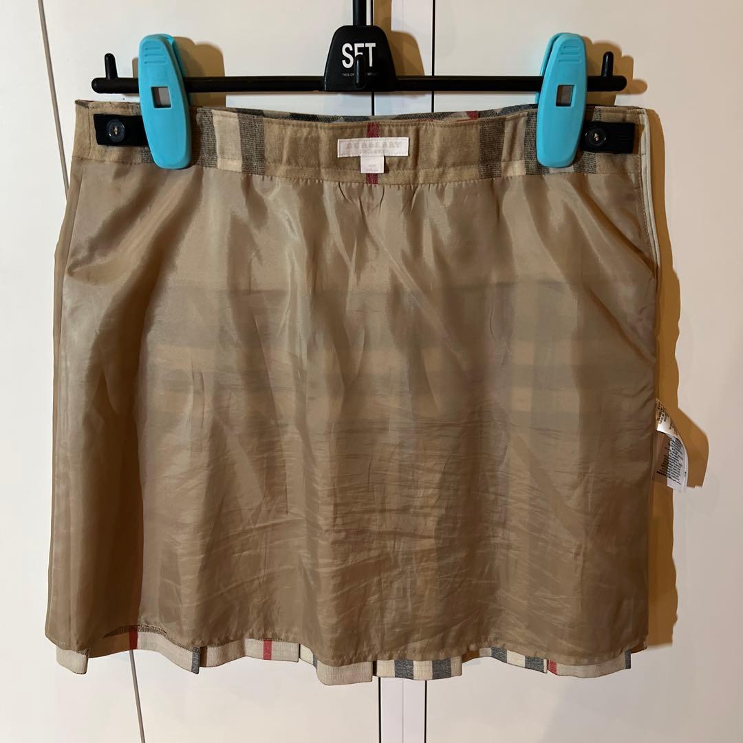 バーバリー　Burberry Children スカート　冬用　大人も着用可