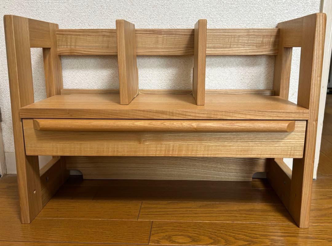 コイズミ　本立て　ブックシェルフ　ブックスタンド　tokku