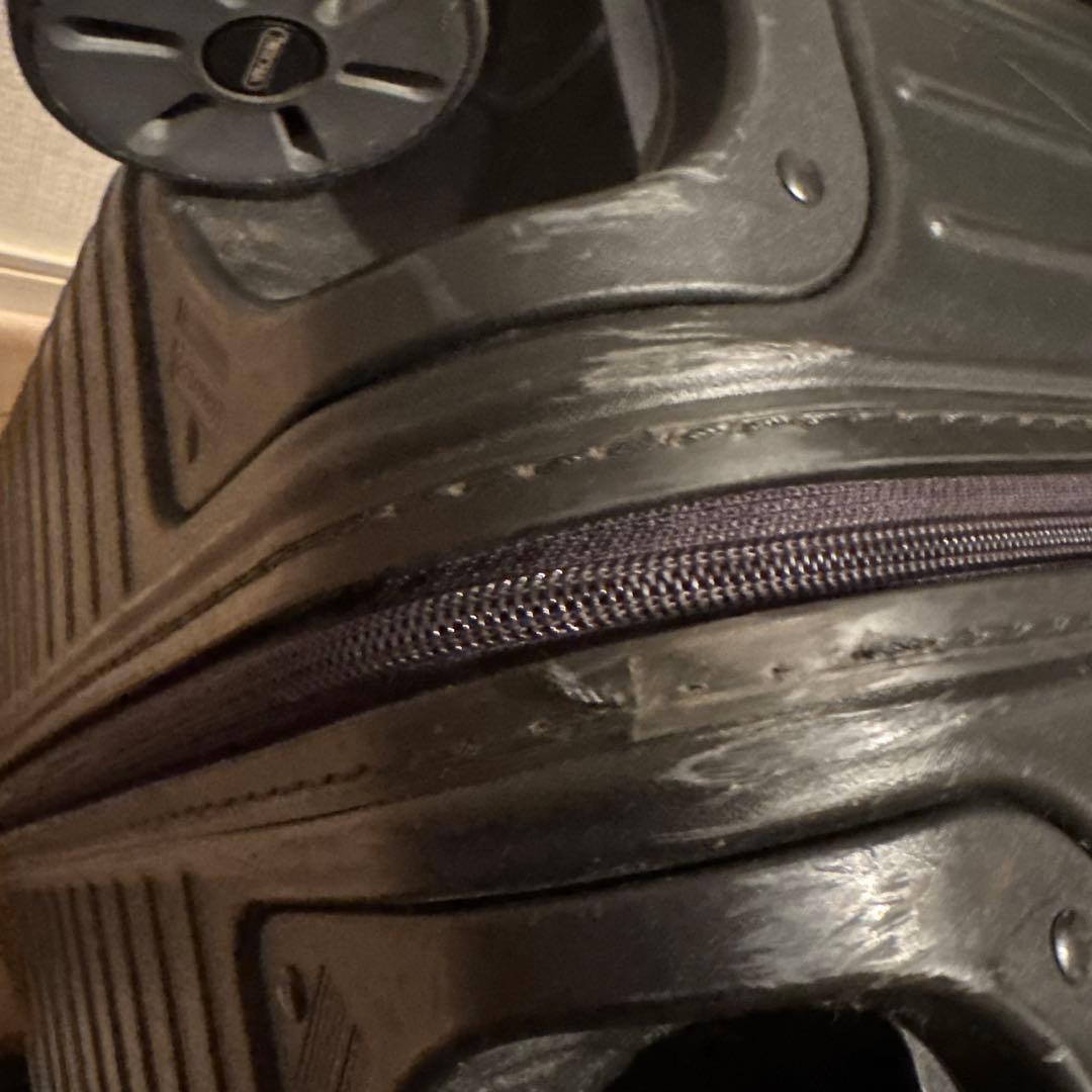 リモワ　キャリーケース　64l ? e-tag