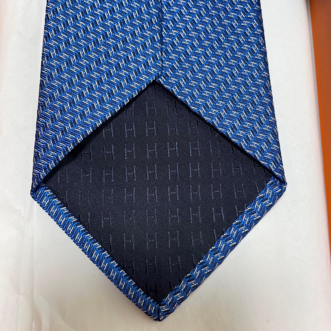 かず　HERMES エルメス　ネクタイ　H柄　高級シルク　ブルー