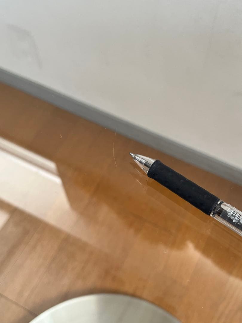 モダンスタイル　ガラステーブル　φ800 ミッドセンチュリー　ダイニング　カフェ