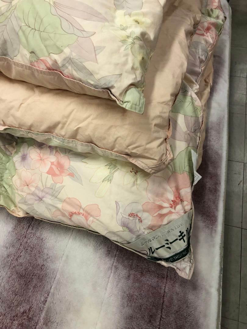 美品☆羽毛布団95%ダウン　ダブルサイズ
