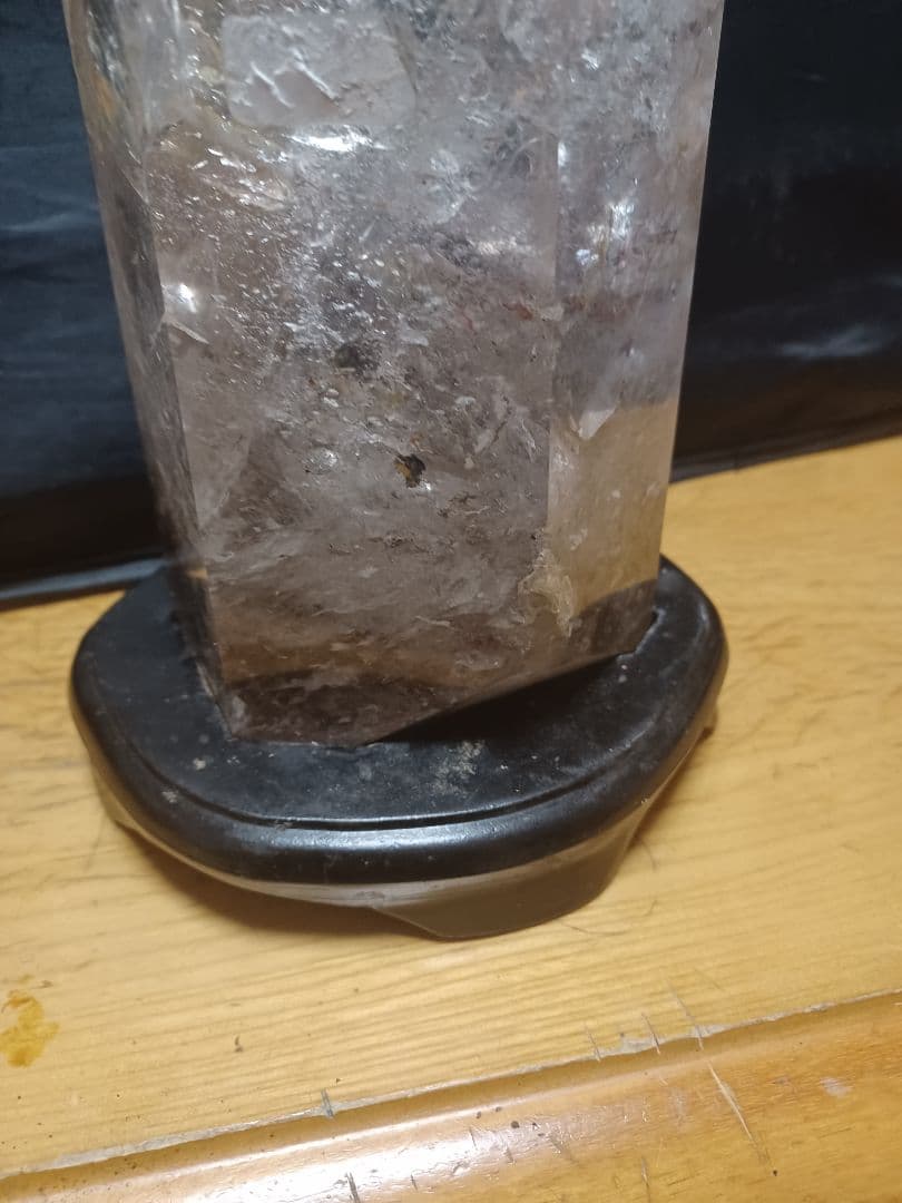 超希少　重量　3.9㎏　大型スモーキークォーツ ポイント型クリスタル
