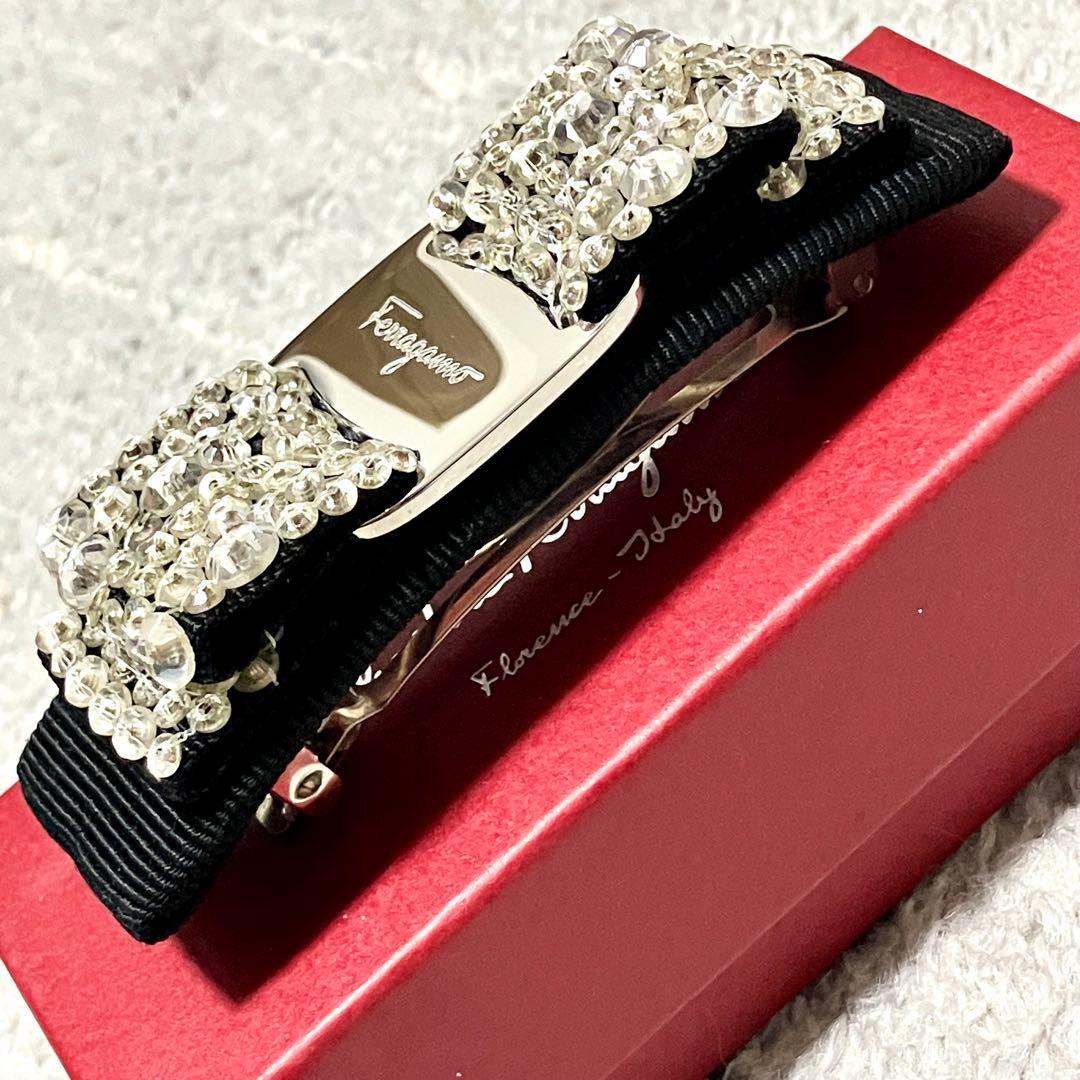 フェラガモ［バレッタ］ヴァラ　ラインストーン　ヘアバンド　ブラック　箱付き