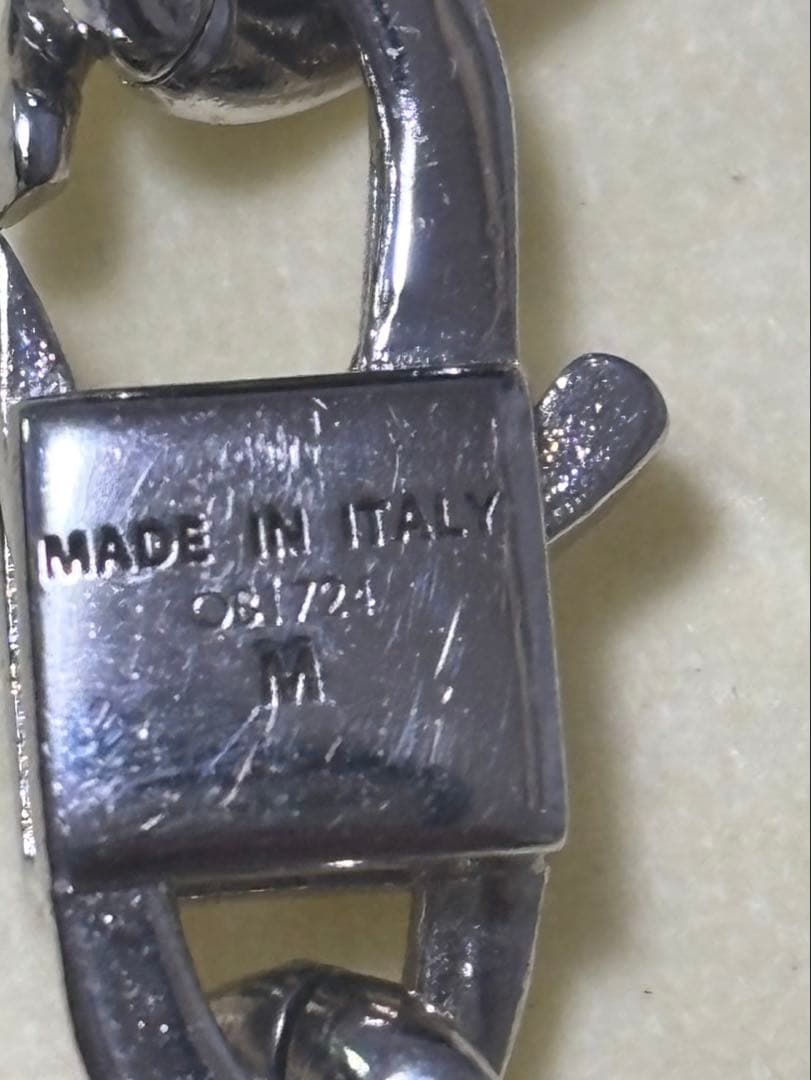 Fendi ブレスレット　Mサイズ