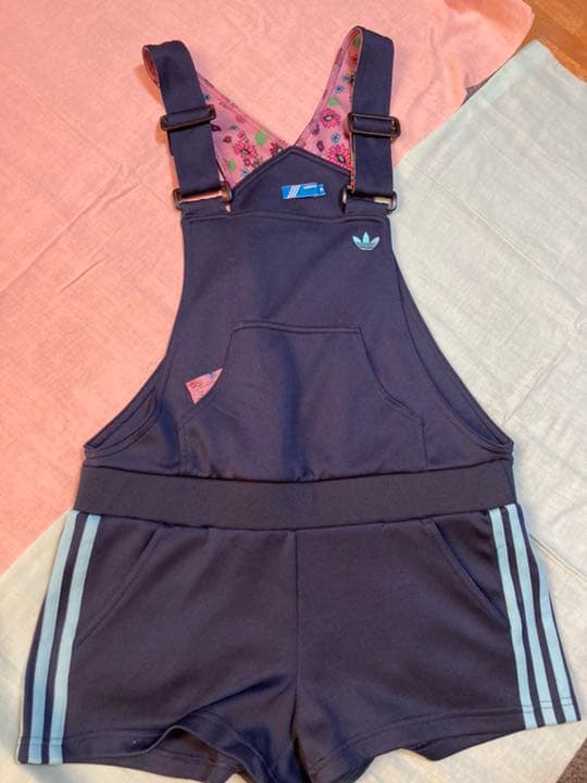 値下げアディダス　ロデオクラウンズ　花柄　2点セット