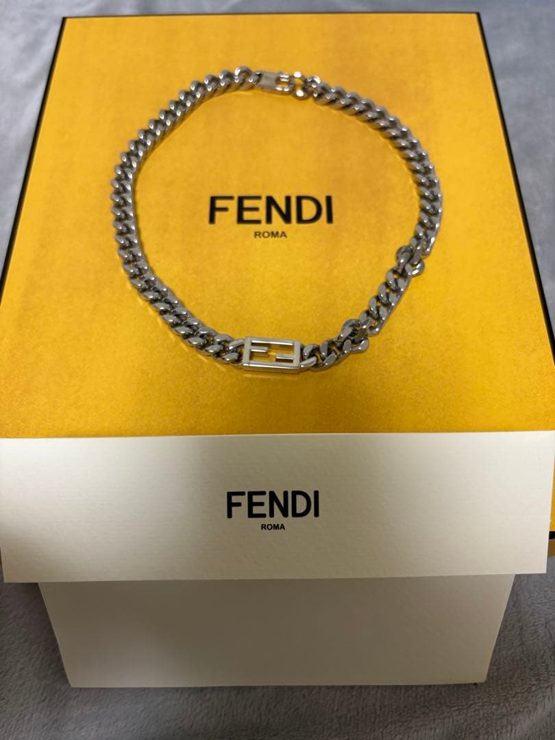 MIra☆FENDI バゲット ネックレス