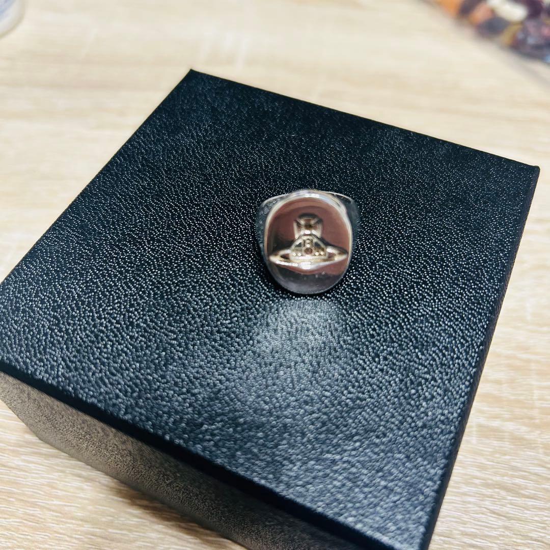 Vivienne Westwood シルバーリング
