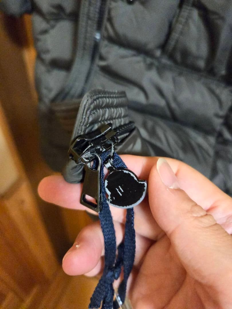 あ*ん様 オークション‼️　タグ付き美品　46万タグ付　モンクレール　KCHLO