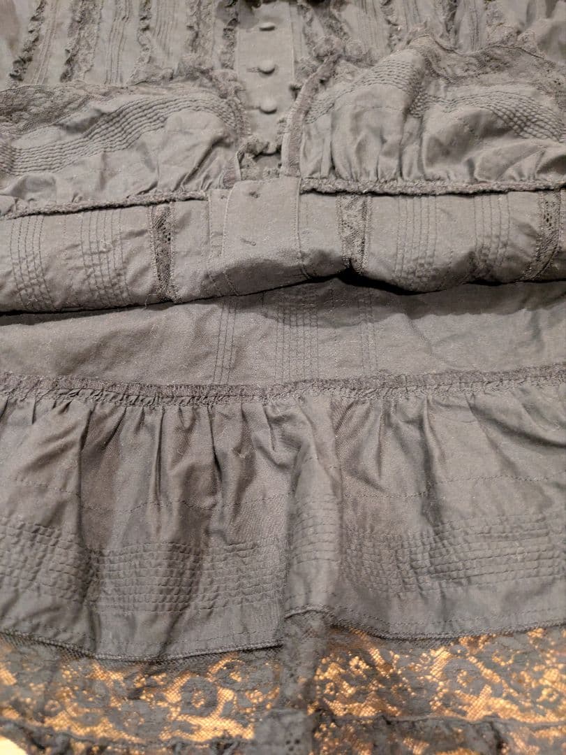 ピンクハウス ピンタック、フランスレース、リボン、フリルスリーブ ブラウス値下げ