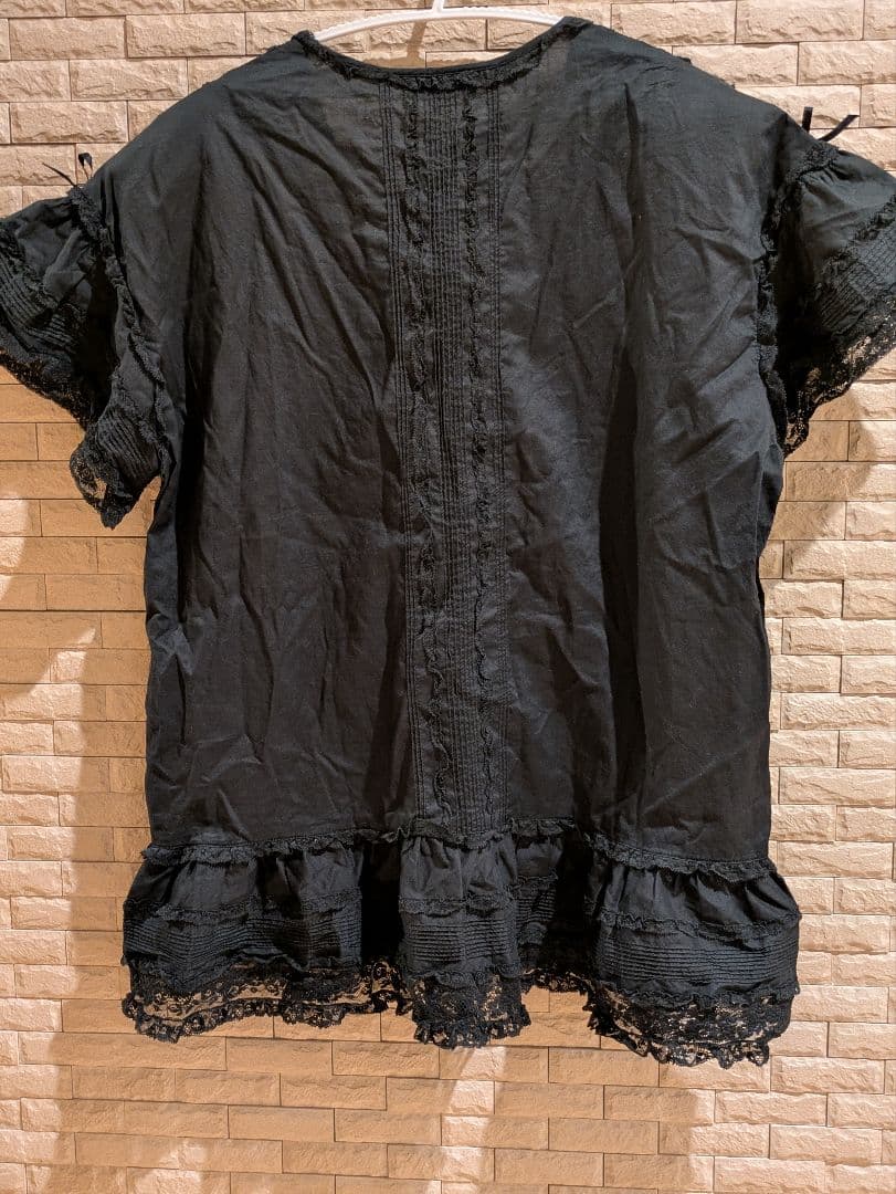 ピンクハウス ピンタック、フランスレース、リボン、フリルスリーブ ブラウス値下げ