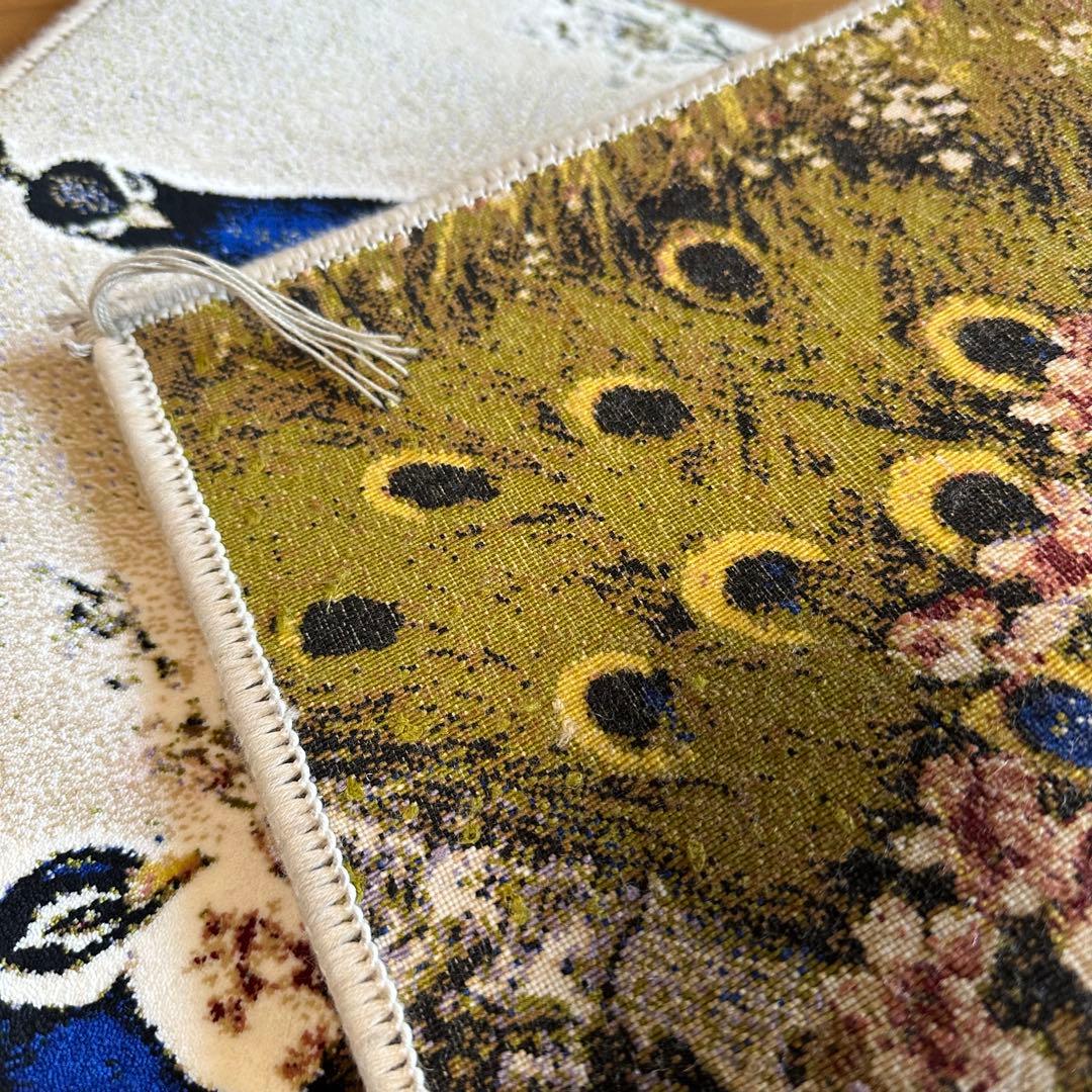 【新品未使用】絵画風絨毯　カーペット　玄関用　孔雀　玄関　廊下　絵画　イラン