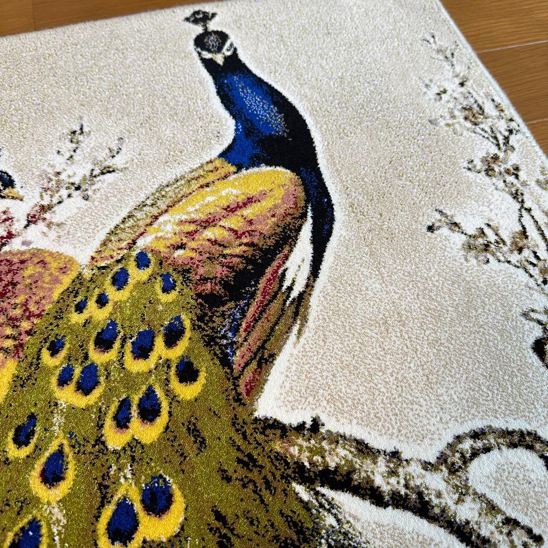 【新品未使用】絵画風絨毯　カーペット　玄関用　孔雀　玄関　廊下　絵画　イラン