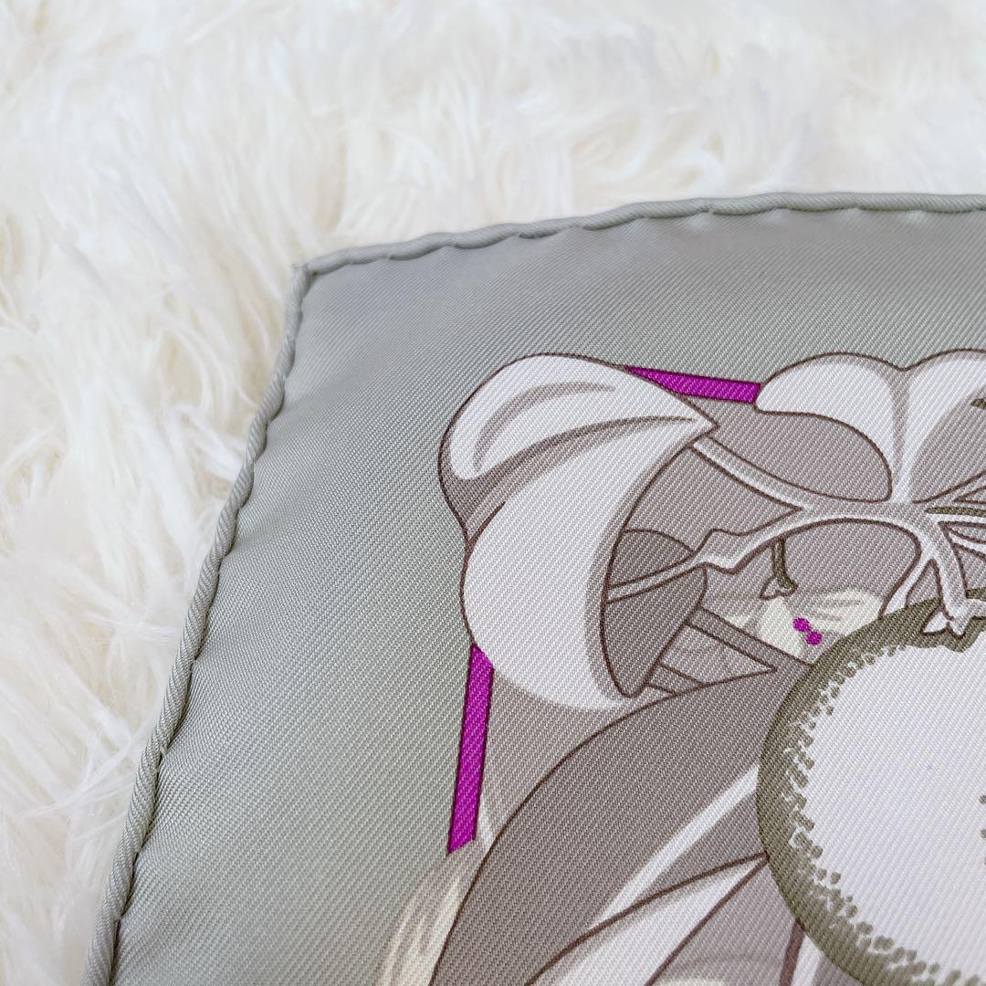 極美品　エルメス　カレ90 フラミンゴパーティー　スカーフ　シルク100%