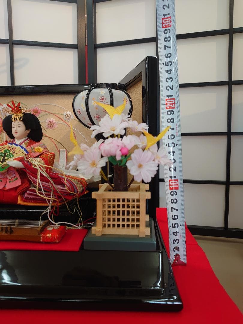 ●くみ●新品おひなさま●　桜づくし刺繍飾り　琵琶と琴のお道具付