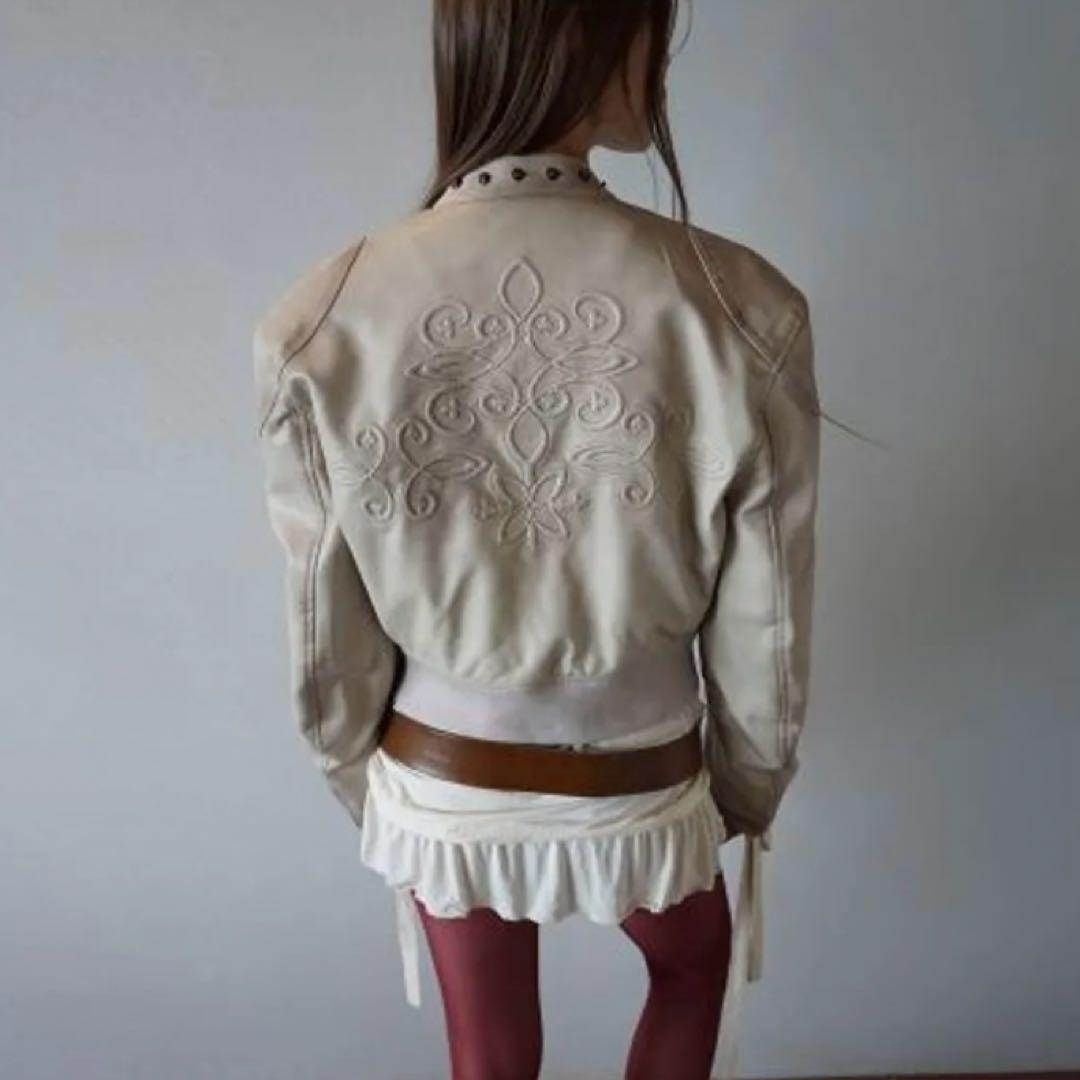 SCULPTOR エンボス フェイク レザー ボンバー ジャケット