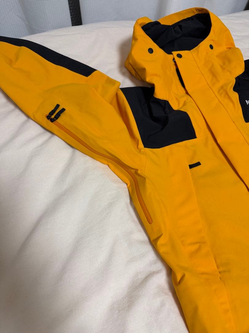 THE NORTH FACE マウンテンジャケット S サイズサミットゴールド