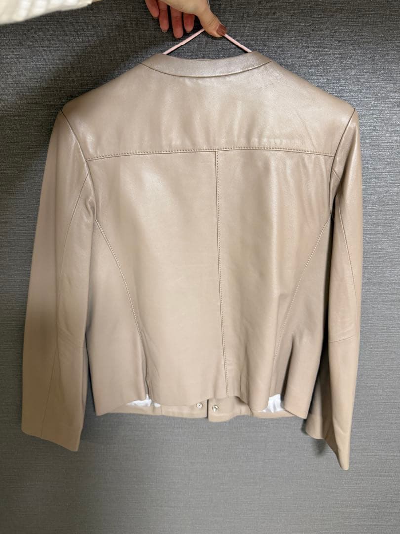 【23区】ベージュライダースジャケット